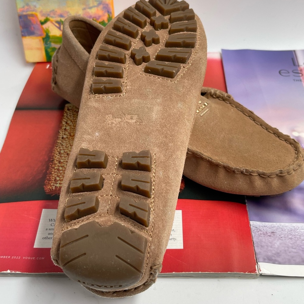 New Coach Amber Driving Moccasins Tan Suede Women's Size US 6 - Picture 3 of 5